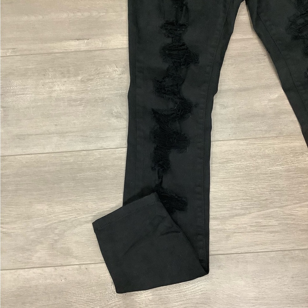 Charlotte Russe 7 Medium Jeans Destroyed Black Stacked Skinny Stretch Torn NWT - Picture 8 of 9